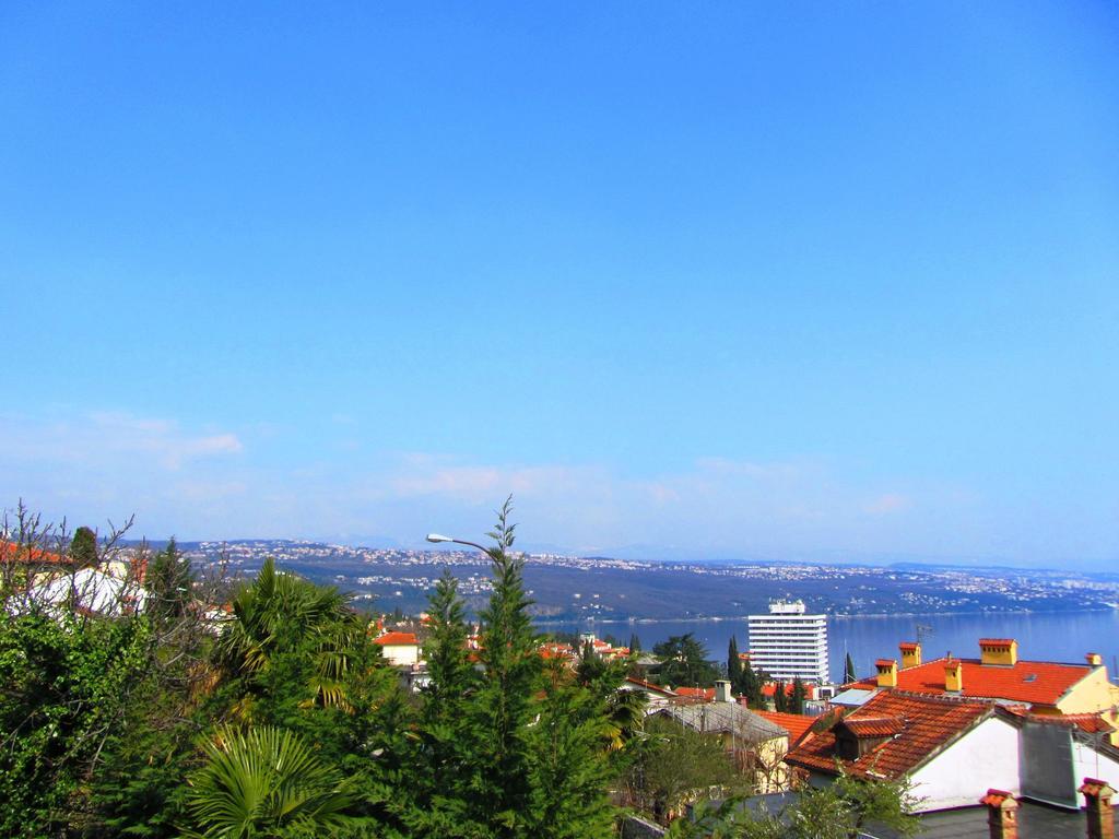 Holiday House Sara Opatija Rum bild